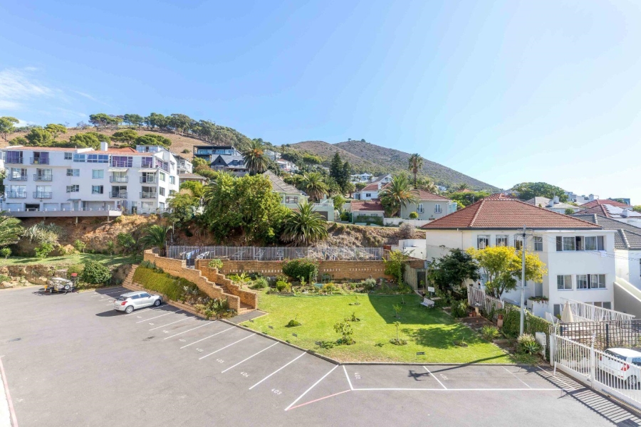 2 Bedroom Property for Sale in Green Point Western Cape